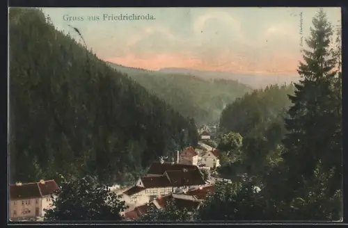 AK Friedrichroda, Blick ins Tal und umliegende Wälder