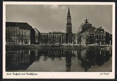 AK Kiel, Rathaus und Stadttheater