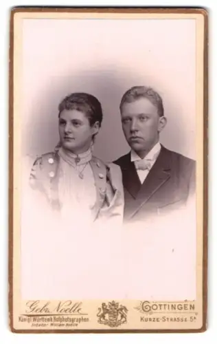 Fotografie Gebr. Noelle, Göttingen, Kurze Strasse 5a, Albert Diederich mit seiner Frau