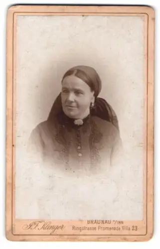 Fotografie F. Klinger, Braunau am Inn, Ringstrasse Promenade Villa 23, Porträt einer Dame