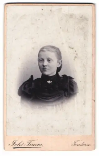 Fotografie Johs. Timm, Tondern, Oster-Str., Porträt einer jungen Frau