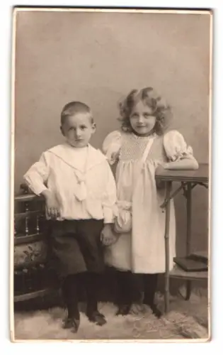 Fotografie H. Ingeberg, Christiania, Toldbodgaden 22, Kinder im Atelier