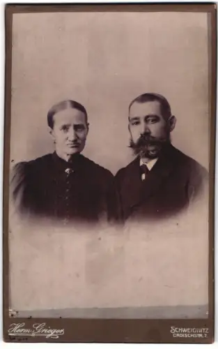 Fotografie H. Grieges, Schweidnitz, Croischstr. 7, Wilhelm Rauer und seine Frau Ernestine, geb. Gabriel