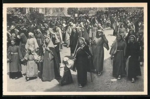 AK Bruges, Procession du St. Sang, Femmes et enfants chantant l`Adeste Fideles