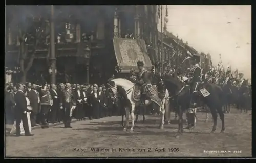 AK Krefeld, Kaiser Wilhelm II. begrüsst Reiter