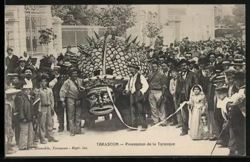 AK Tarascon, Procession de la Tarasque