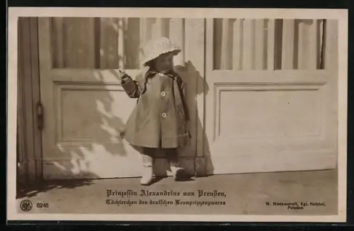AK Prinzessin Alexandrine von Preussen, Tochter des deutschen Kronprinzenpaares