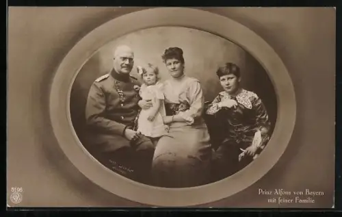 AK Prinz Alfons von Bayern mit Frau und Kindern