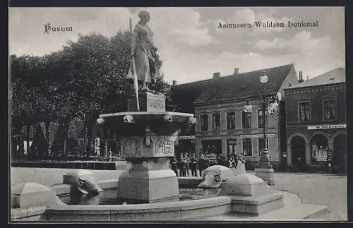 AK Husum / Nordsee, Asmussen Woldsen Denkmal