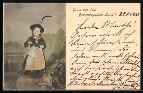 AK Berchtesgaden, Kleines Mädchen mit einer Kanne