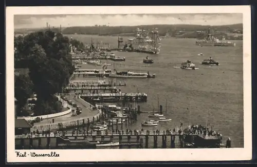 AK Kiel, Wasserallee, Hafen, Schiffe, Anleger