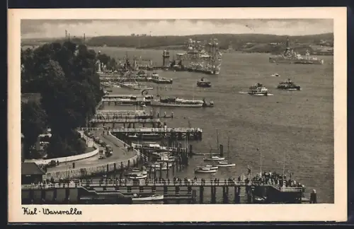 AK Kiel, Wasserallee, Hafen, Schiffe, Anleger