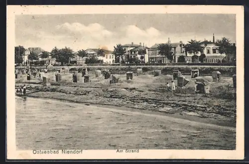 AK Niendorf / Ostseebad, Am Strand