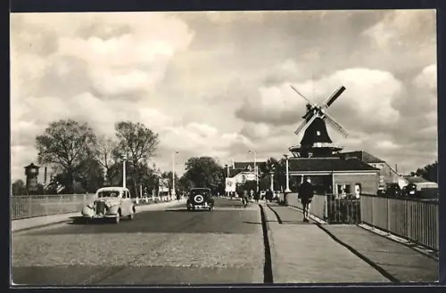 AK Norden / Ostfriesland, Mühlenbrücke, Windmühle, Auto