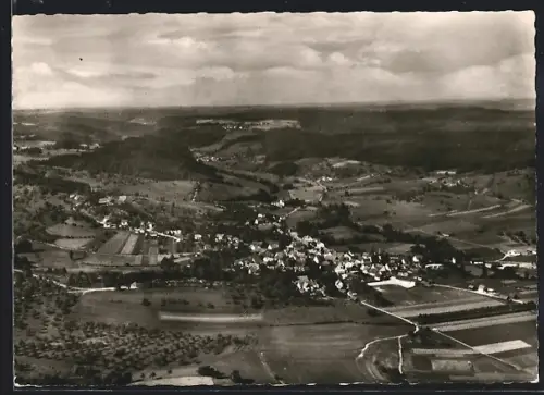 AK Oberrot /Backnang, Luftaufnahme des Ortes und umliegender Landschaft