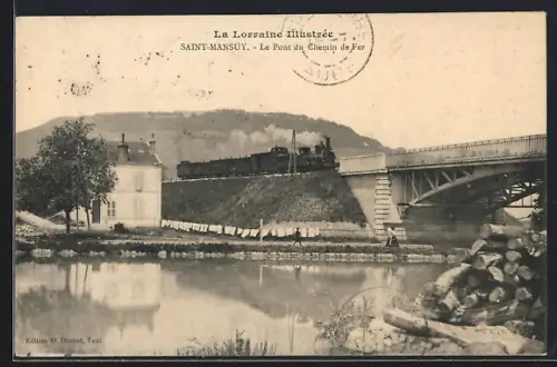 AK Saint-Mansuy, Le Pont du Chemin de Fer avec train à vapeur et rivière au premier plan