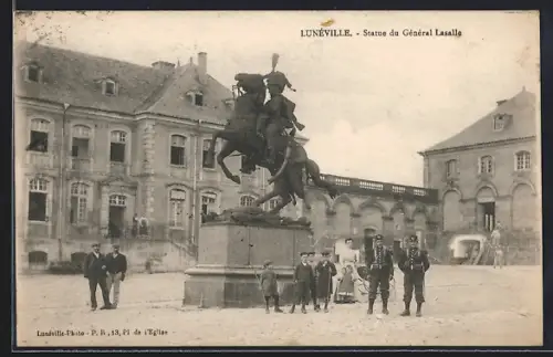 AK Lunéville, Statue du Général Lasalle