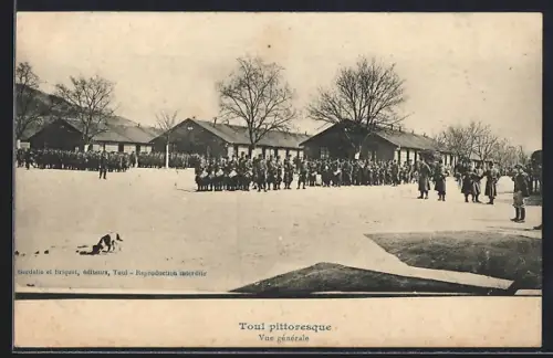 AK Toul, Vue générale pittoresque avec rassemblement de personnes devant des bâtiments en hiver