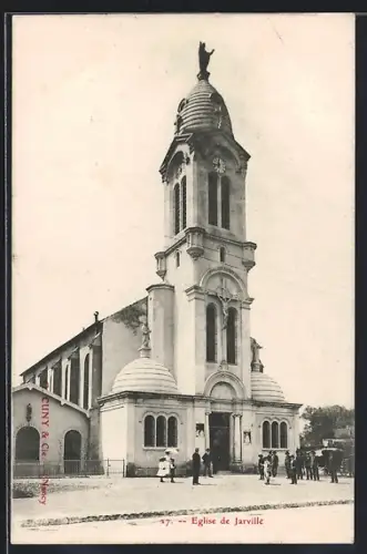 AK Jarville, Église de Jarville avec des visiteurs devant l`entrée