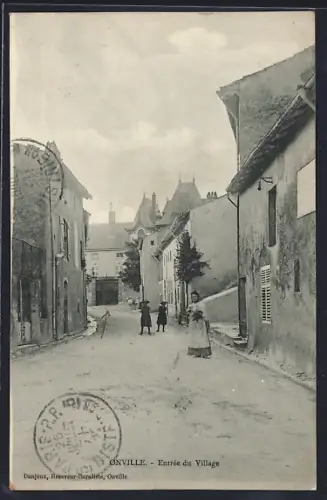 AK Onville, Entrée du Village