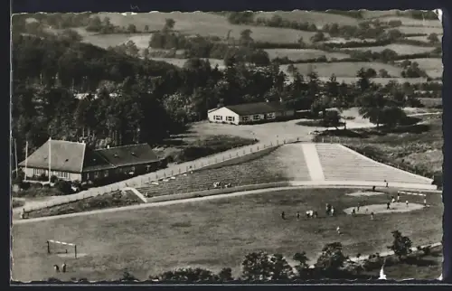 AK Ascheffel /Eckernförde, Aschberg-Gaststätte, Freilichtbühne, Sportplatz