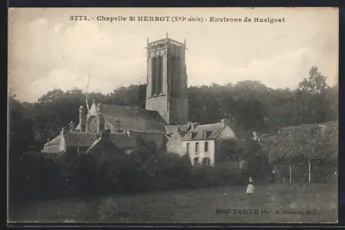 AK Saint-Herbot près Huelgoat, Chapelle du XVIe siècle entourée de verdure