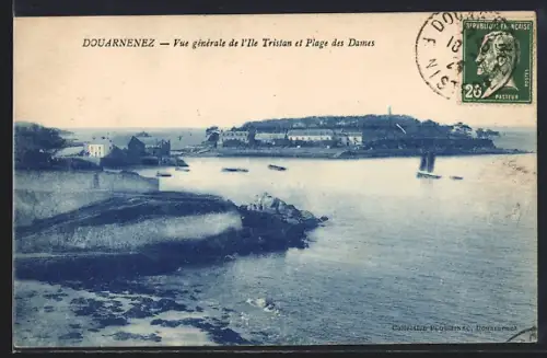 AK Douarnenez, Vue générale de l`Ile Tristan et Plage des Dames