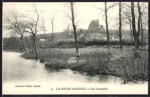 AK La Roche-Maurice, Vue d`ensemble