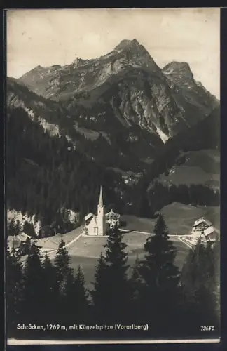 AK Schröcken /Vorarlberg, Ortsansicht mit Künzelspitze