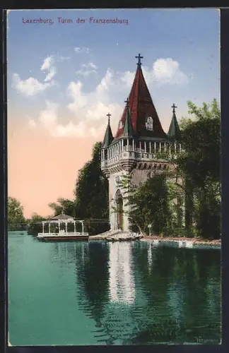 AK Laxenburg, Turm der Franzensburg vom Wasser aus
