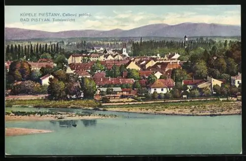 AK Bad Pistyan, Totalansicht mit Uferpartie