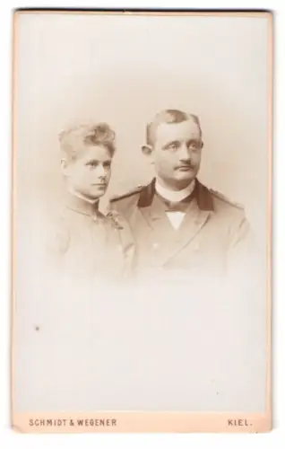 Fotografie Schmidt & Wegener, Kiel, Dänische Str. 35, Porträt eines Paares