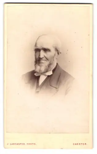Fotografie J. Lancaster, Chester, Grosvenor Street, Älterer Herr mit Bart