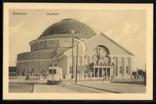 AK Hannover, Strassenbahn vor der Stadthalle