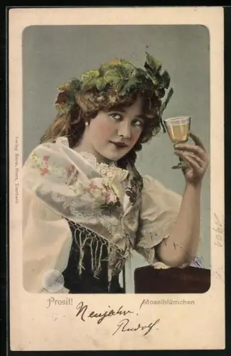 AK Moselblümchen, Frau in Tracht trinkt Wein