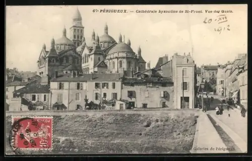 AK Périgueux, Cathédrale byzantine de St-Front, vue des quais