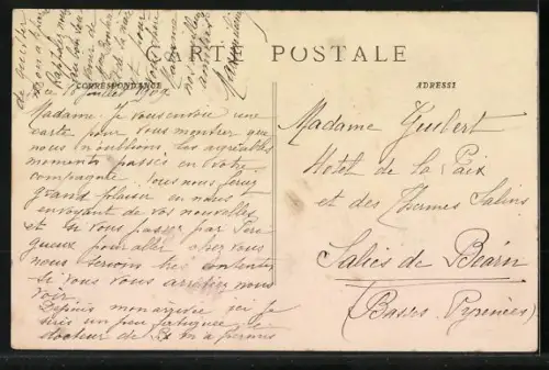 AK Périgueux, Cathédrale de St-Front et vue de la ville animée