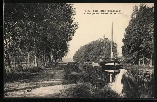 AK Tuillières /Dordogne, La Berge du Canal et le Port