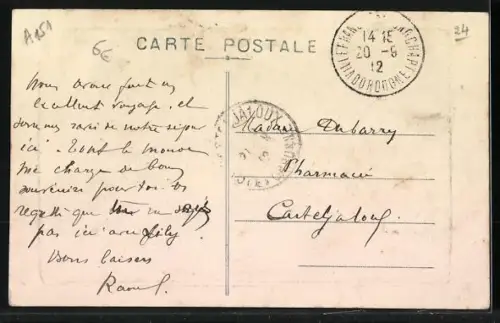 AK Villefranche-de-Longchapt /Dordogne, Avenue Montaigne et Place des Tilleuls