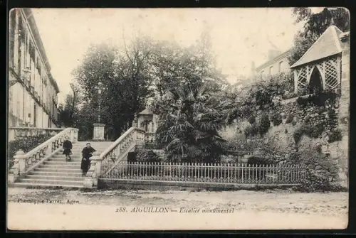 AK Aiguillon, Escalier monumental