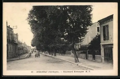 AK Bergerac /Dordogne, Boulevard Montaigne avec charrette et arbres alignés