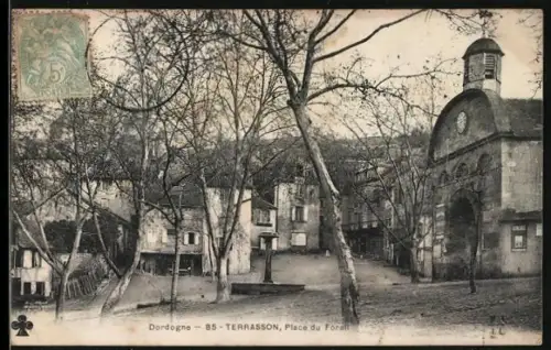 AK Terrasson, Place du Forail