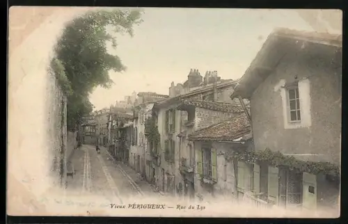 AK Périgueux, Rue du Lys dans le vieux quartier