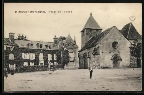 AK Miallet /Dordogne, Place de l`Église