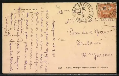 AK Montpon-sur-l`Isle, Rue principale avec voitures et commerces