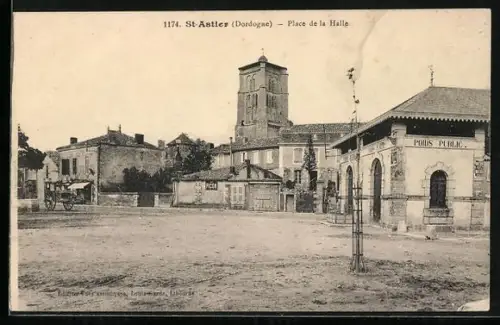 AK St-Astier /Dordogne, Place de la Halle