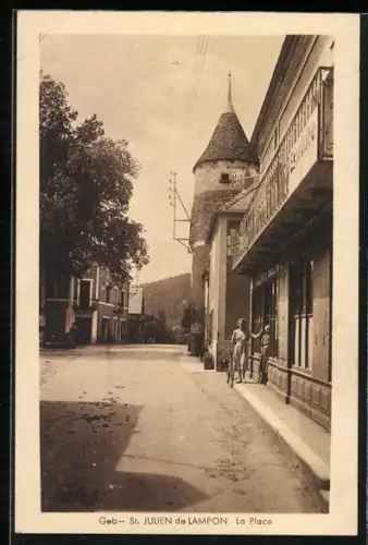 AK St. Julien de Lampon, La Place et la tour ancienne
