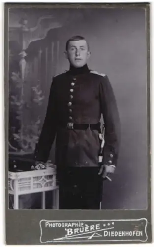 Fotografie Bruère, Diedenhofen, Soldat in Uniform KB 8. Inf. Rgt.