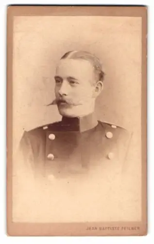 Fotografie Jean Baptiste Feilner, Bremen, Richtweg 6, Porträt eines Soldaten