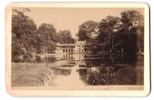 5 Fotografien Neurdein Freres, Paris, Ansicht Versailles, Schloss, Chateau, petit Trianon, Bassin de Neptun